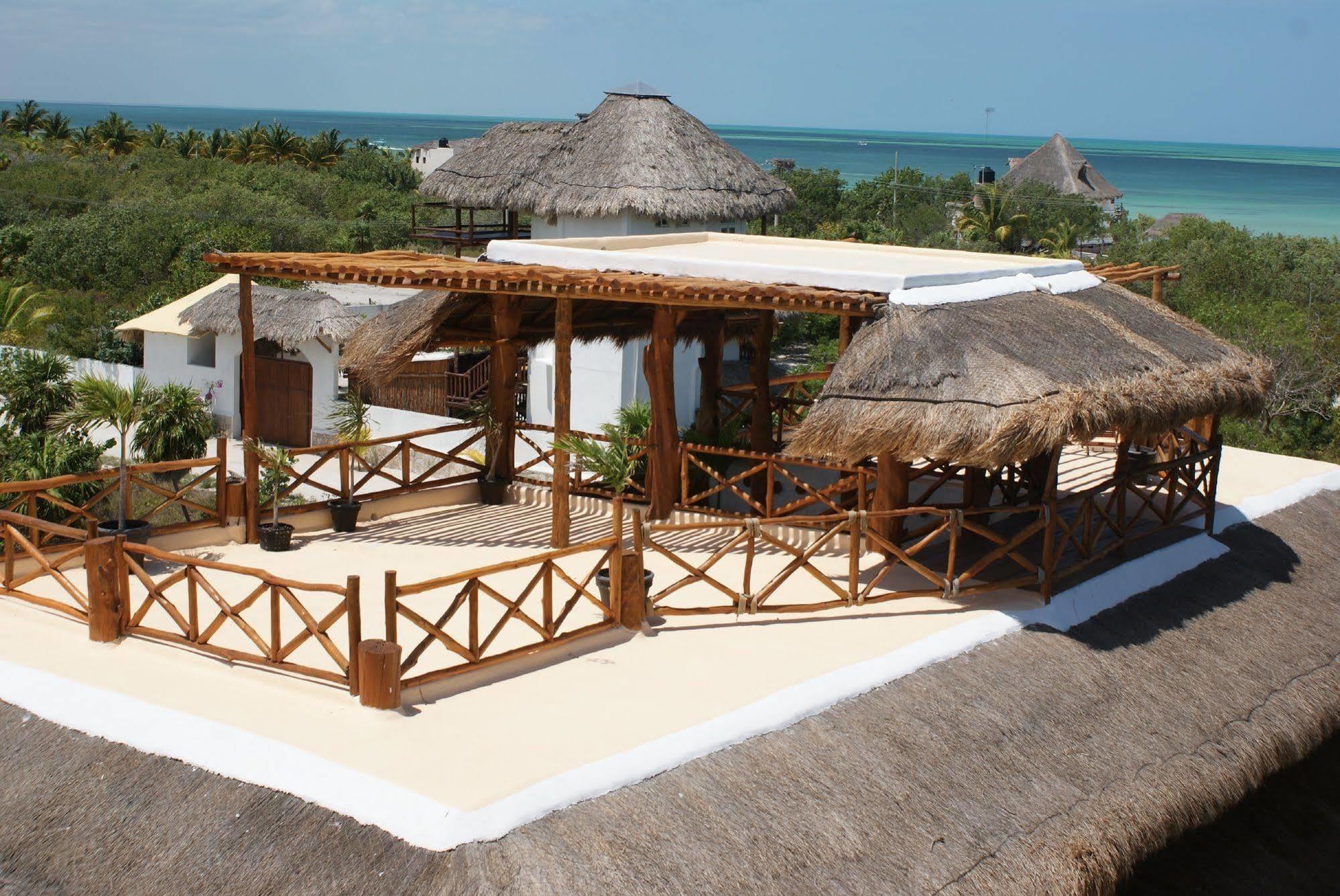Ensueno Holbox & Beach Club Exterior photo