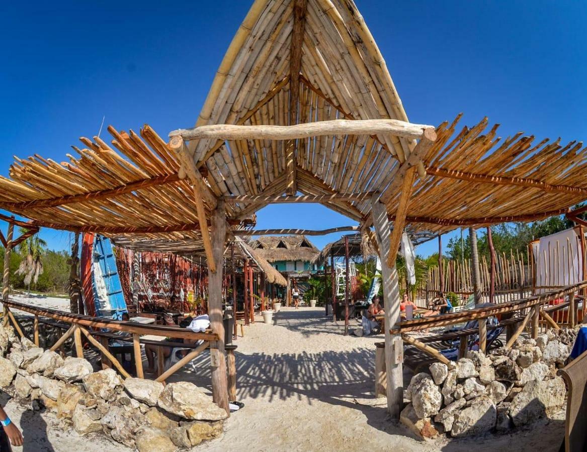 Ensueno Holbox & Beach Club Exterior photo